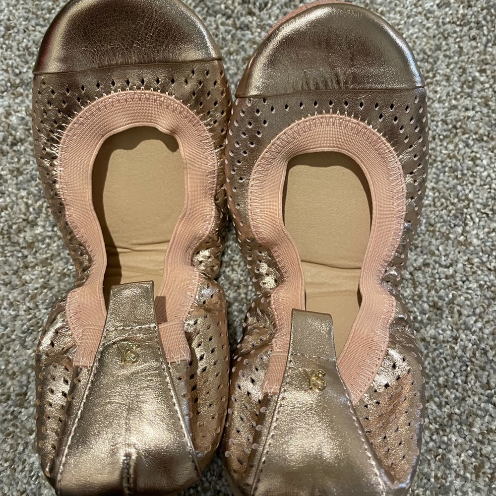 NIB Yosi Samra Rose Gold Size 6